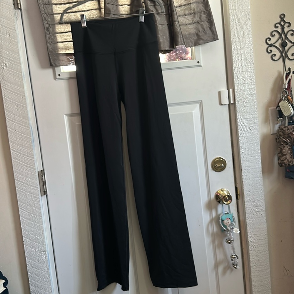 Nike Dry Fit size Medium work out pants